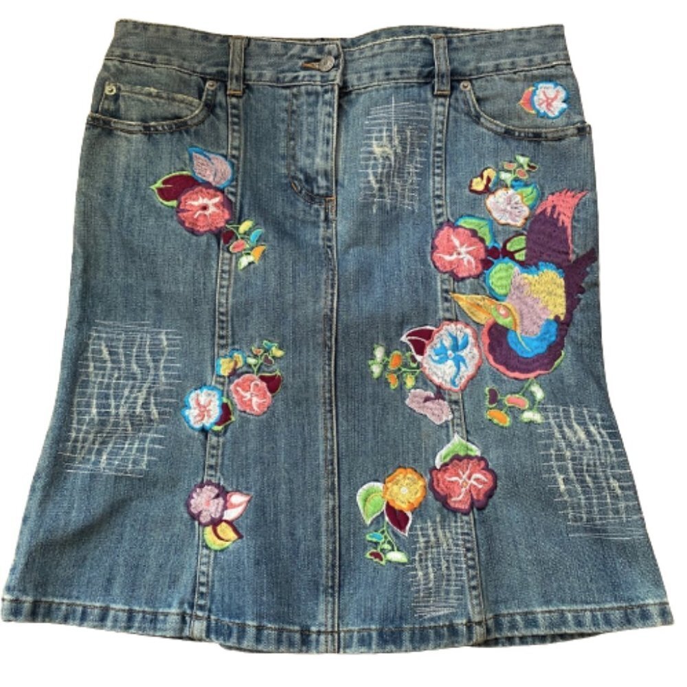 Sisley embroidered & distressed denim jeans skirt